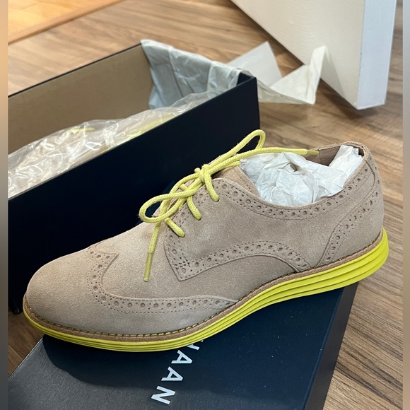 Cole Haan women shoes - Picture 2 of 5